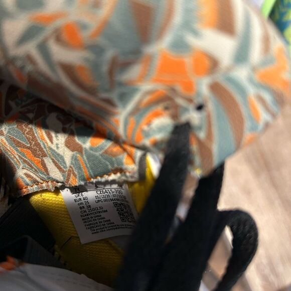 - Boy’s Jordan 5 Retro “What The..” Size 7Y no insoles - Picture 10 of 11